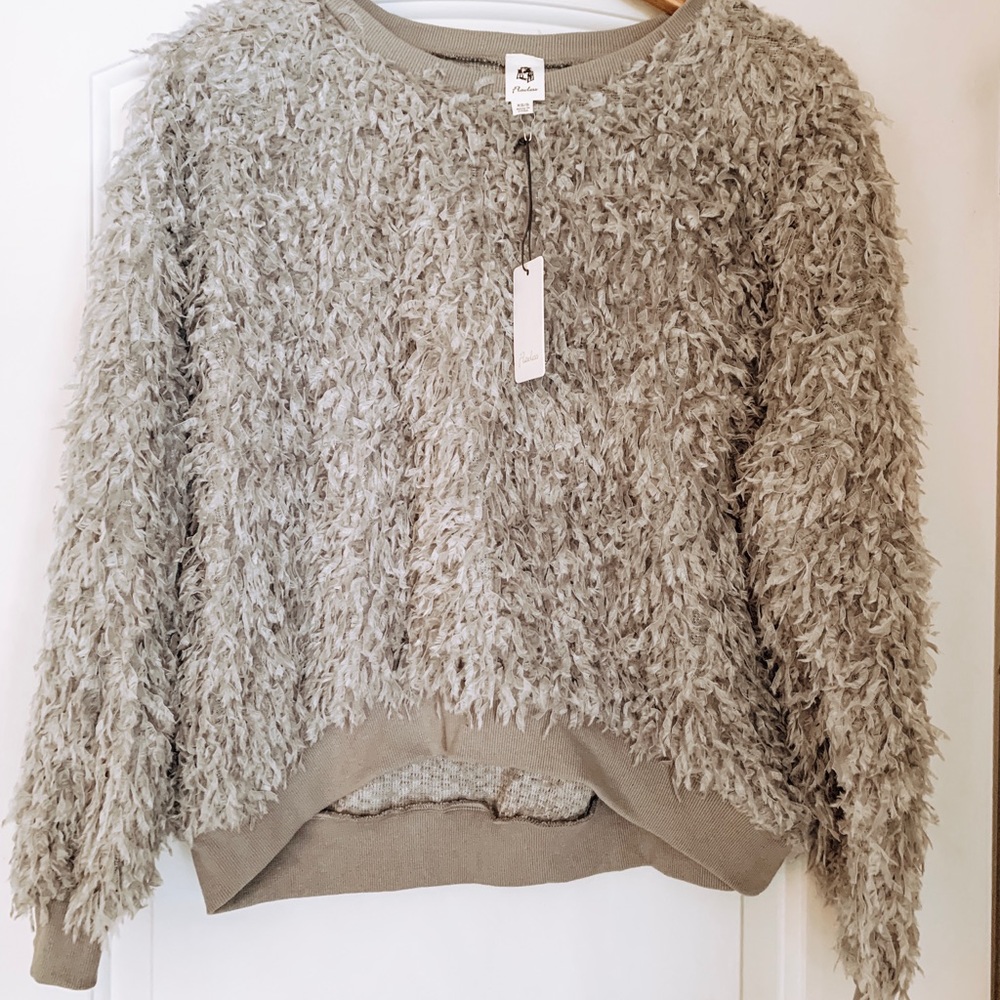 Gray Flawless Boa Pullover (NWT)